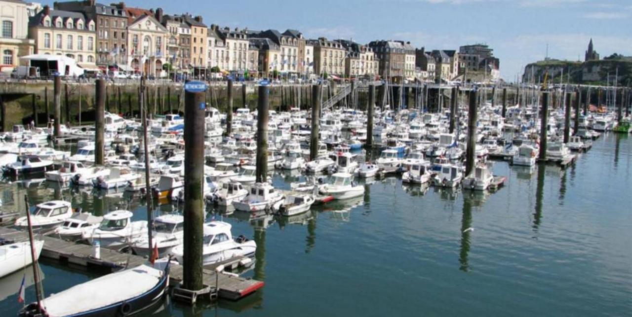 Douce Brise Lägenhet Dieppe Exteriör bild